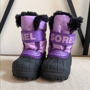 Sorel Kids' Purple and Black Snow Boots